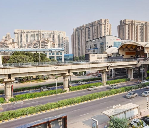 Golf Course Road (Gurgaon) Projects